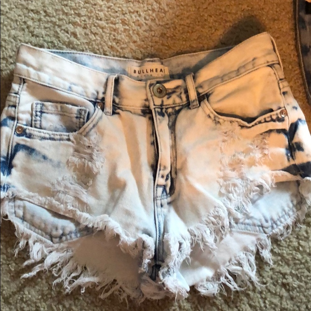Bullhead High rise shorts